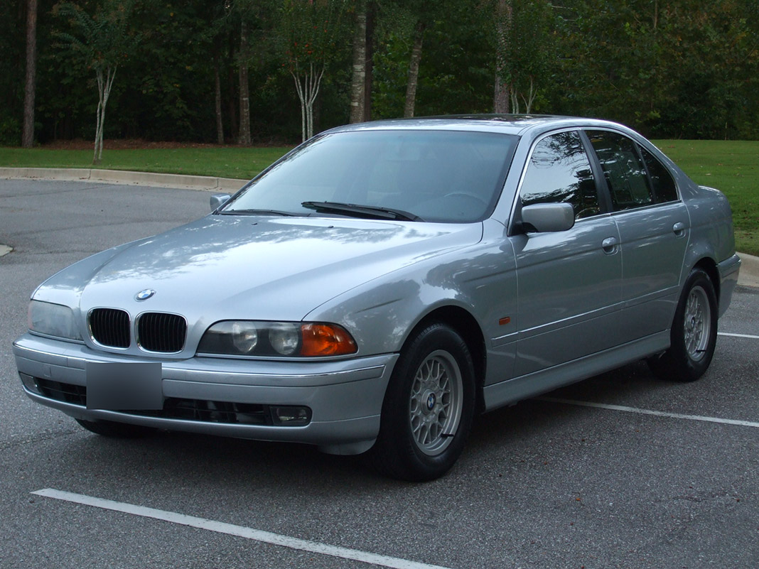 BMW 528I